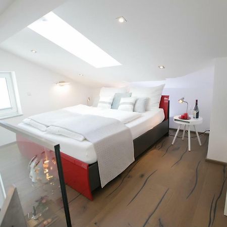 Haus Am Weinberg Daire Seekirchen am Wallersee Dış mekan fotoğraf