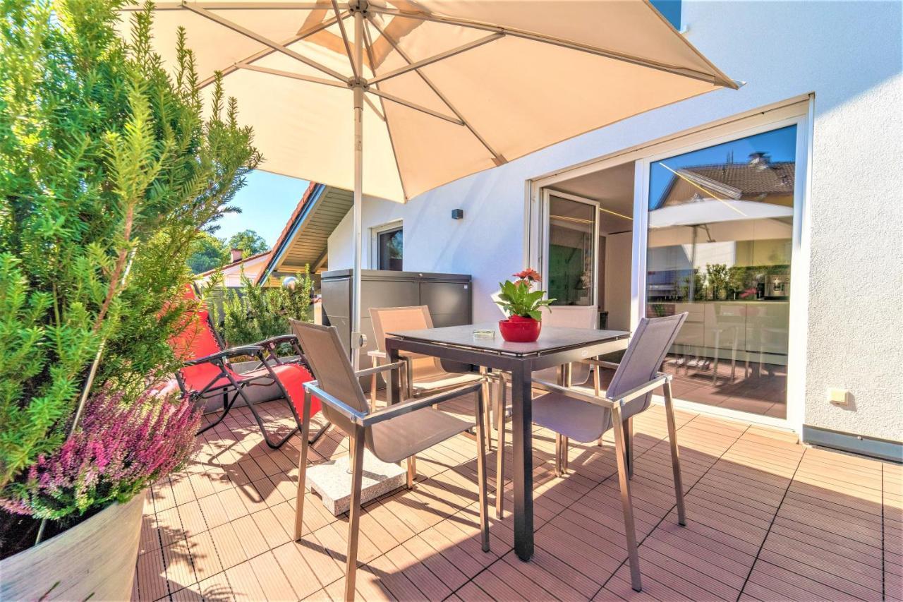 Haus Am Weinberg Daire Seekirchen am Wallersee Dış mekan fotoğraf